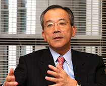 奥田氏写真